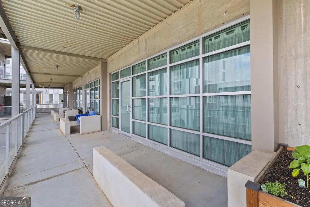 890 Memorial DR SE Atlanta, GA 30316