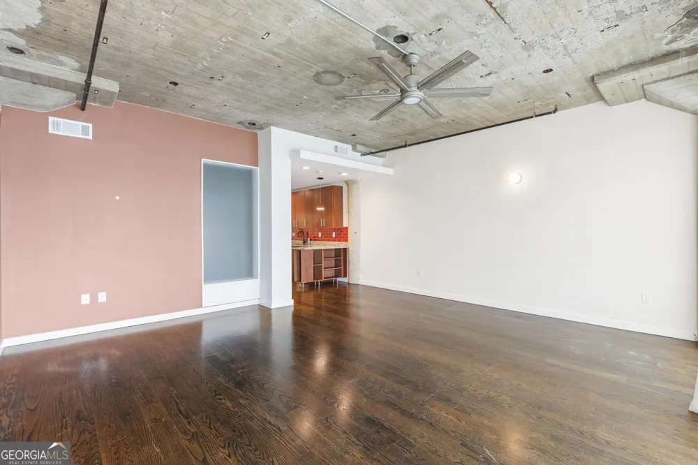 890 Memorial DR SE Atlanta, GA 30316