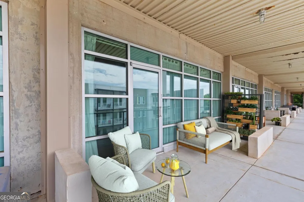 890 Memorial DR SE Atlanta, GA 30316