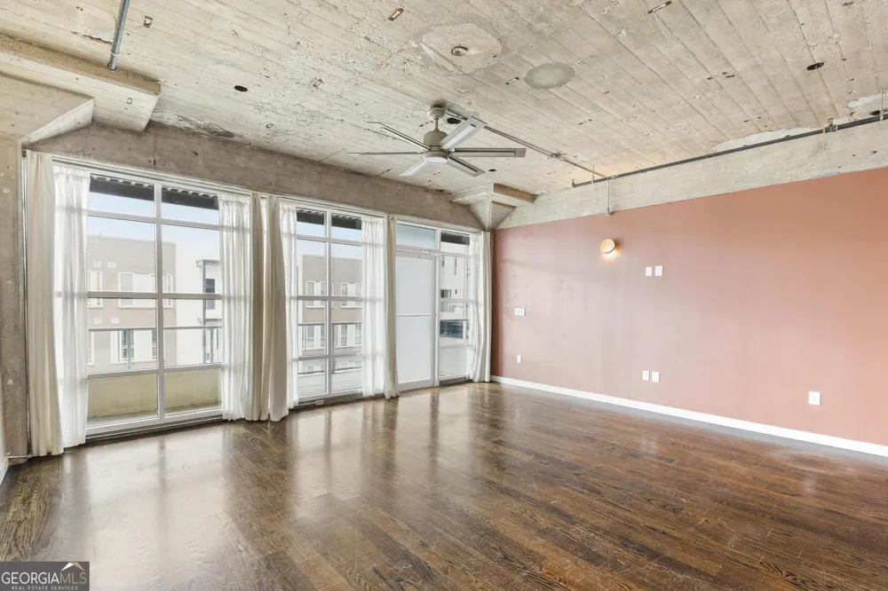 890 Memorial DR SE Atlanta, GA 30316