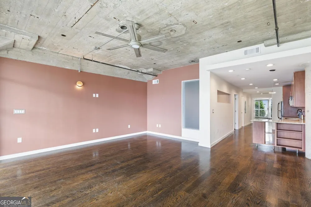890 Memorial DR SE Atlanta, GA 30316