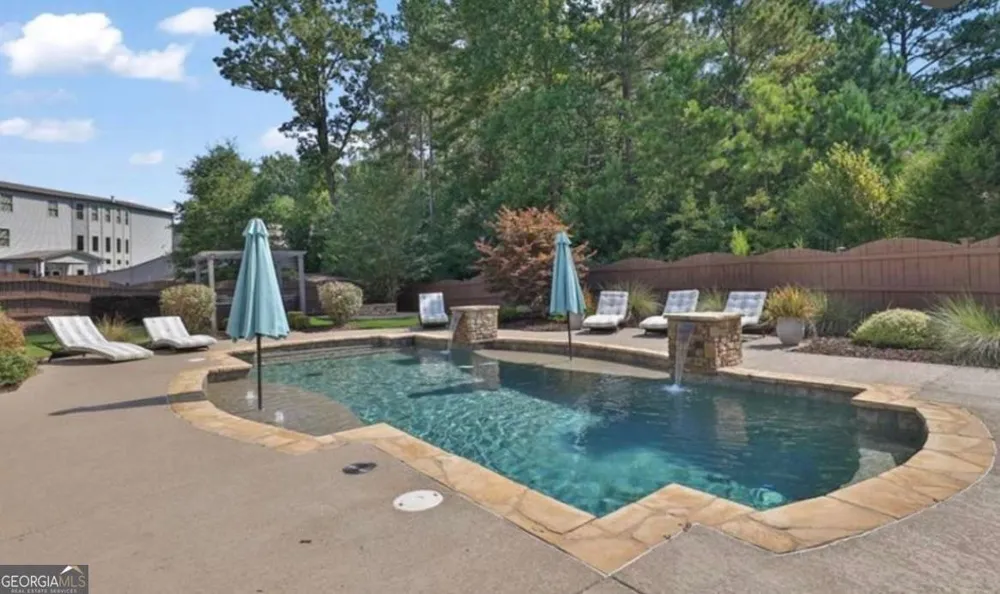 41 Lake Sydney DR Dawsonville, GA 30534