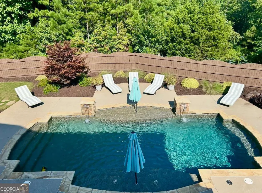 41 Lake Sydney DR Dawsonville, GA 30534