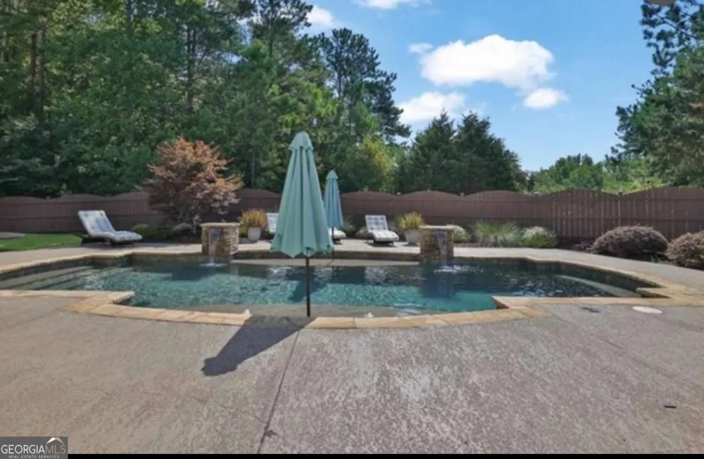 41 Lake Sydney DR Dawsonville, GA 30534