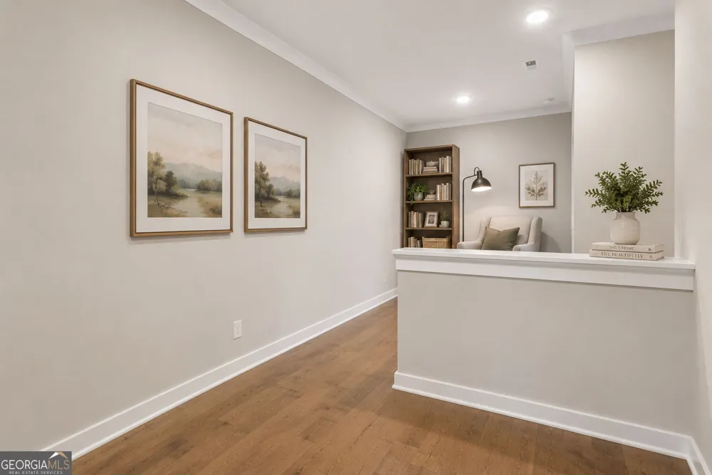 300 Walker AVE Roswell, GA 30076