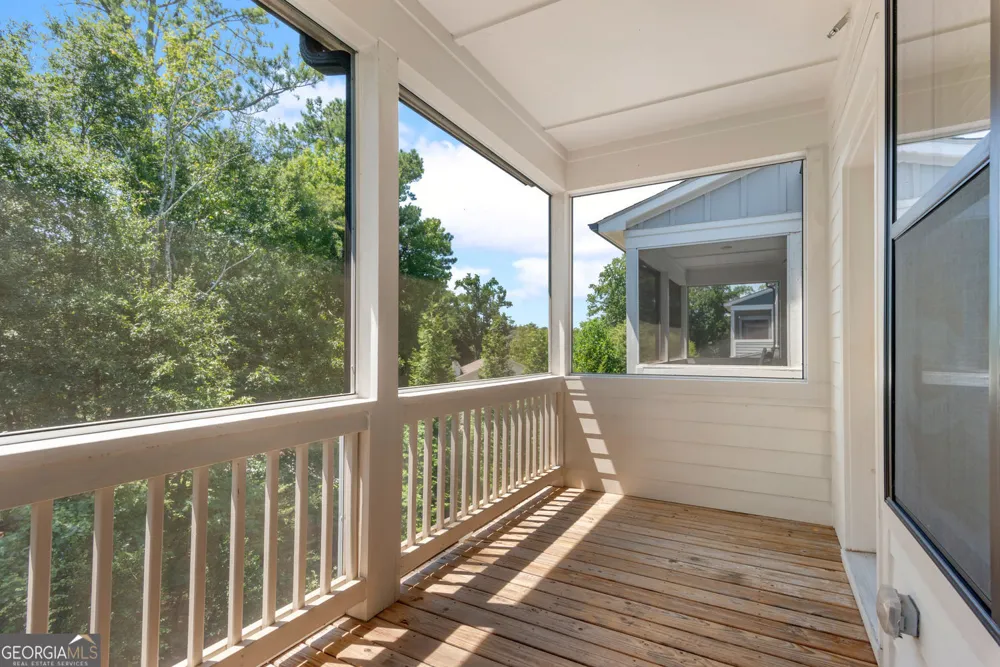 300 Walker AVE Roswell, GA 30076