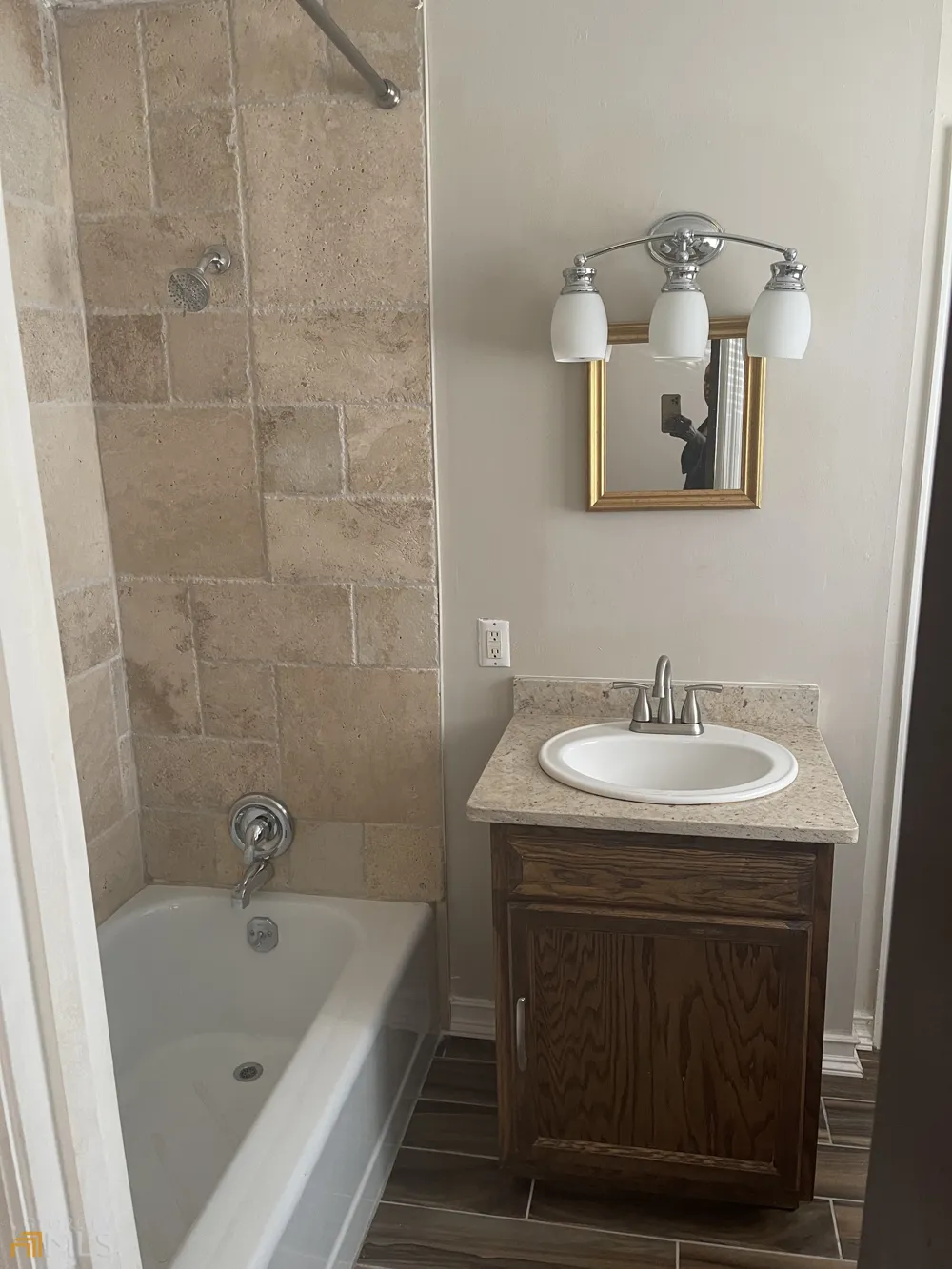 1088 Sherrington DR Stone Mountain, GA 30083