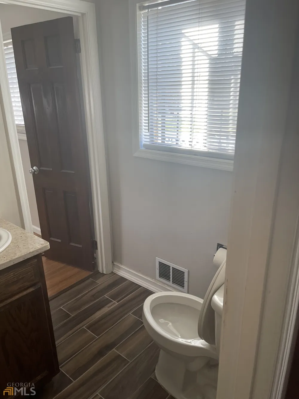 1088 Sherrington DR Stone Mountain, GA 30083