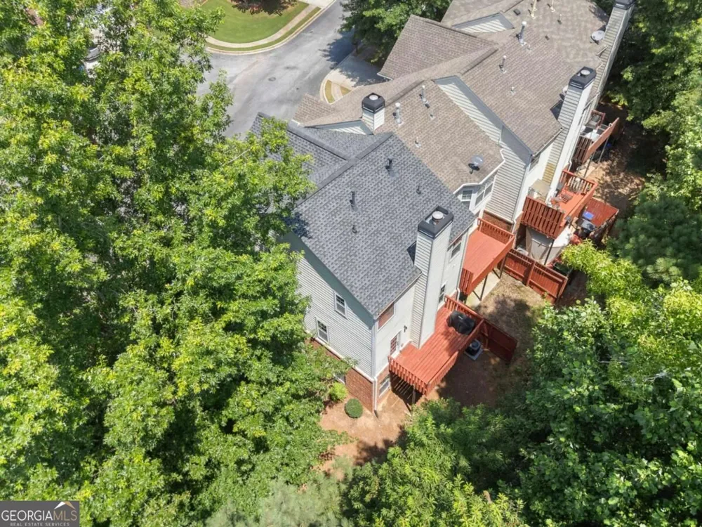 446 Sandtrap LN Buford, GA 30518