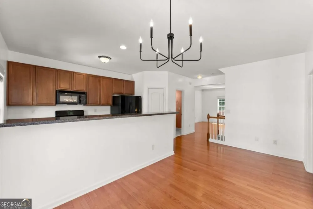 446 Sandtrap LN Buford, GA 30518