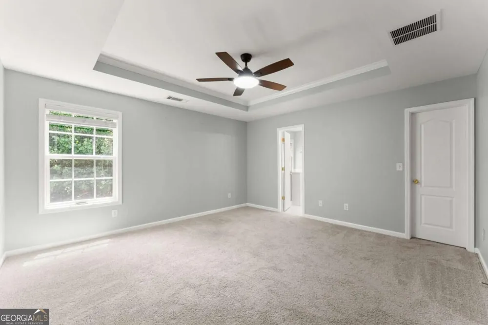 446 Sandtrap LN Buford, GA 30518