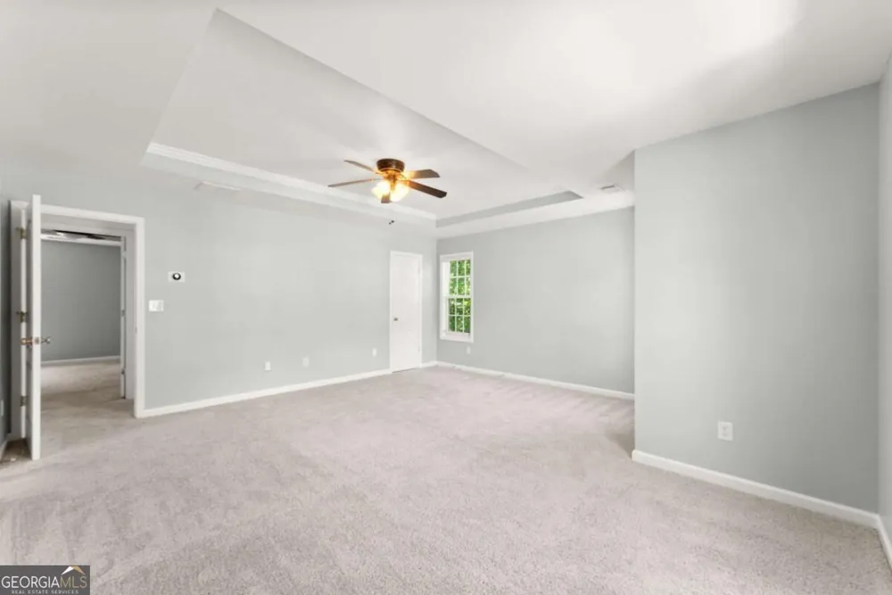 446 Sandtrap LN Buford, GA 30518