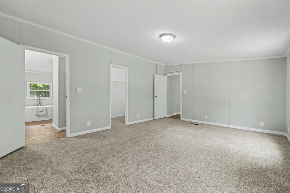 218 Hightower TRL Jefferson, GA 30549
