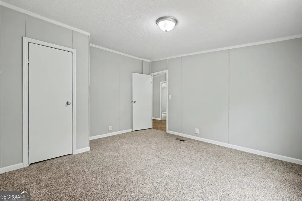 218 Hightower TRL Jefferson, GA 30549