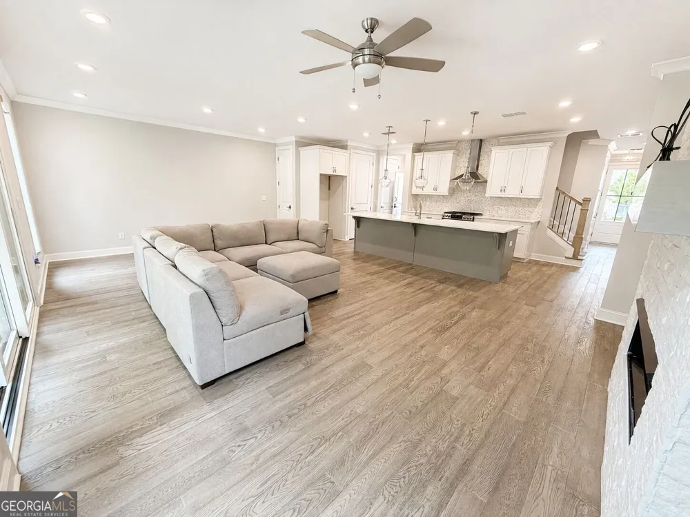 417 Duncan Dene DR Johns Creek, GA 30022