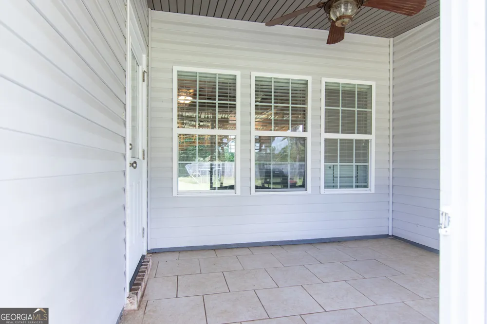 17 Barrett LN Lakeland, GA 31635