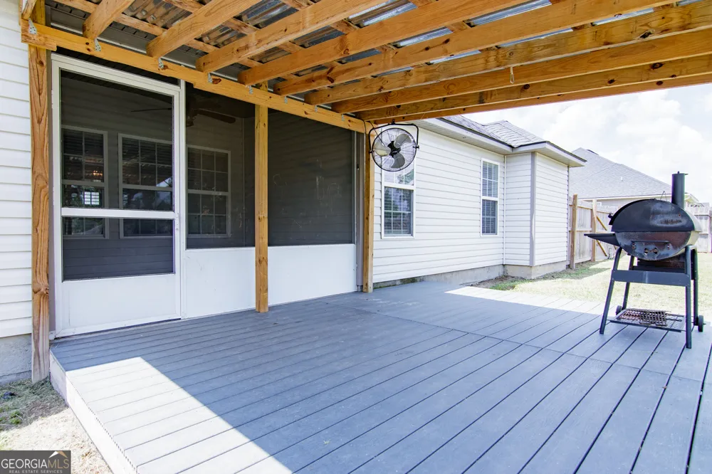 17 Barrett LN Lakeland, GA 31635