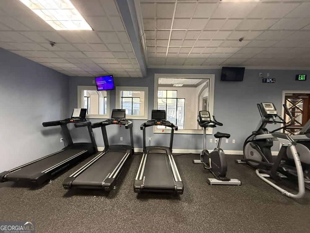 795 Hammond DR Sandy Springs, GA 30328