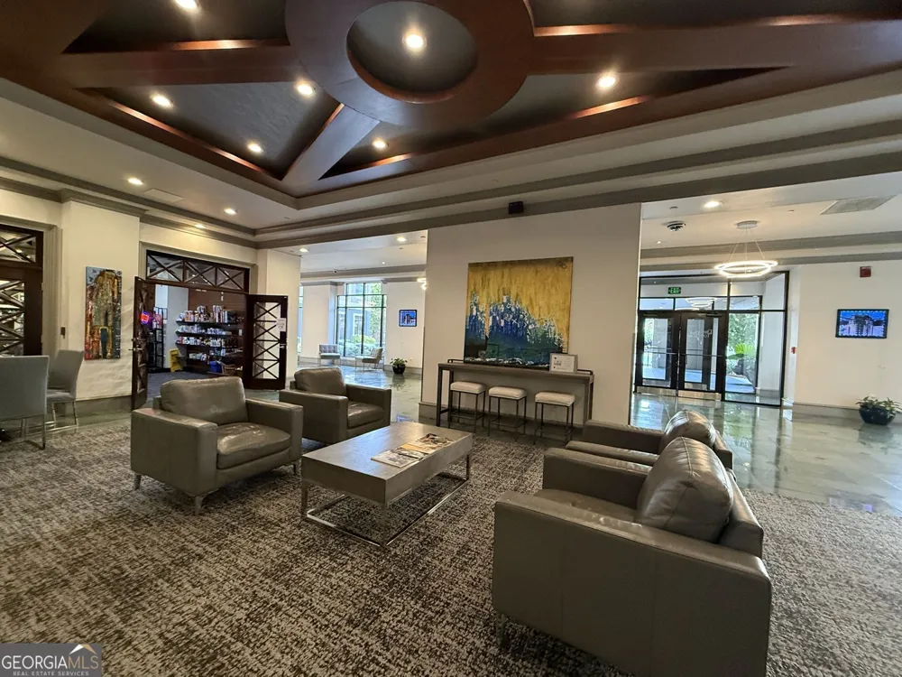 795 Hammond DR Sandy Springs, GA 30328