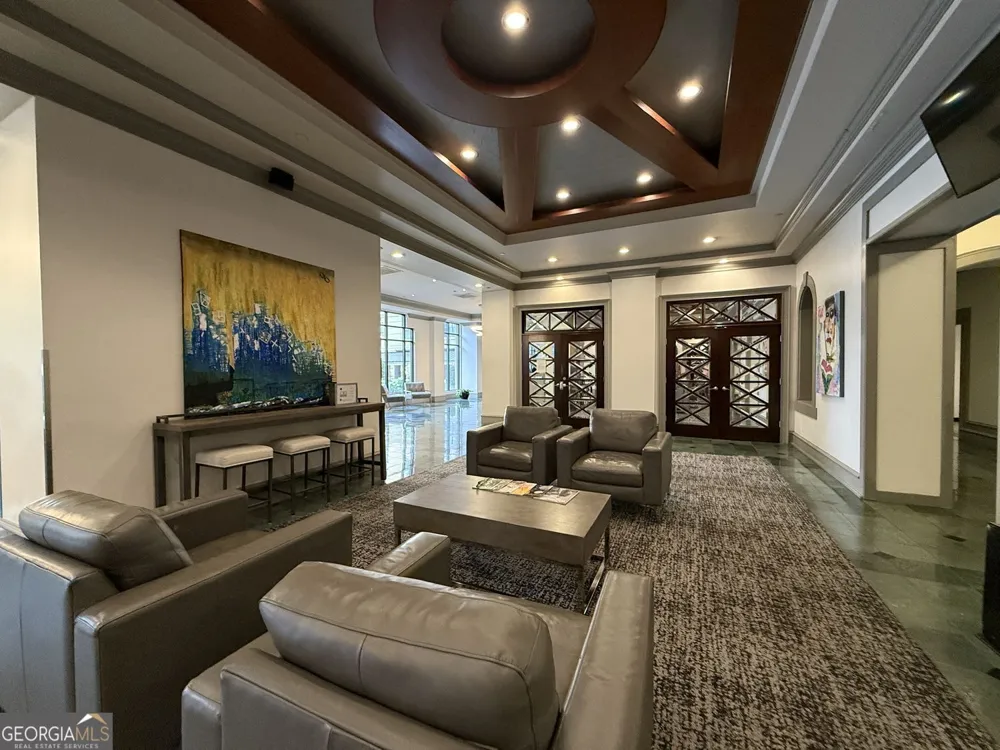795 Hammond DR Sandy Springs, GA 30328