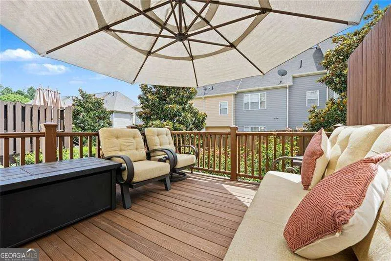 1004 Glen Ivy Marietta, GA 30062