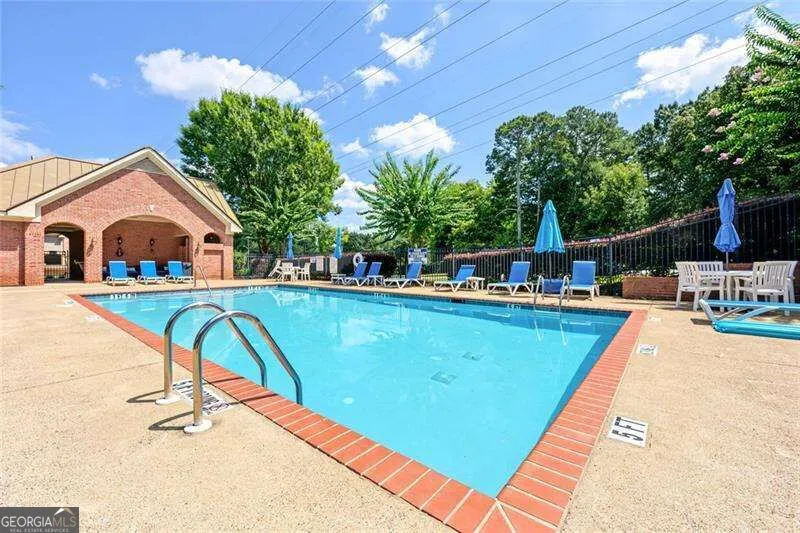 1004 Glen Ivy Marietta, GA 30062