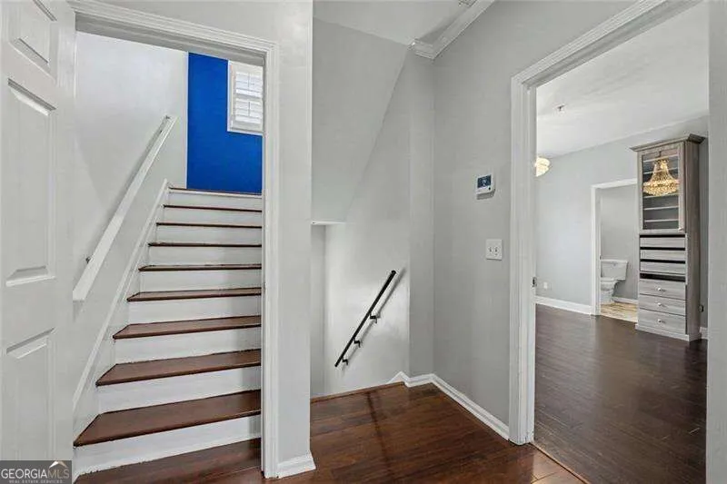 1004 Glen Ivy Marietta, GA 30062