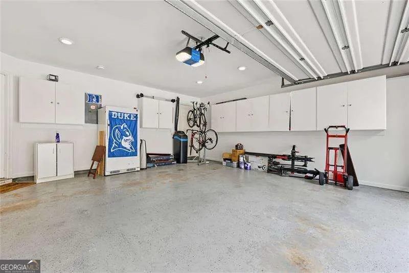 1004 Glen Ivy Marietta, GA 30062