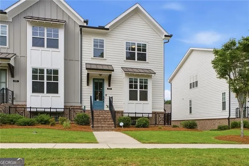 835 Green Sapling TRL Suwanee, GA 30024