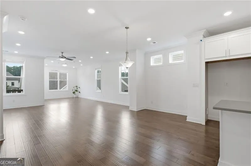 835 Green Sapling TRL Suwanee, GA 30024