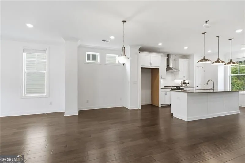 835 Green Sapling TRL Suwanee, GA 30024