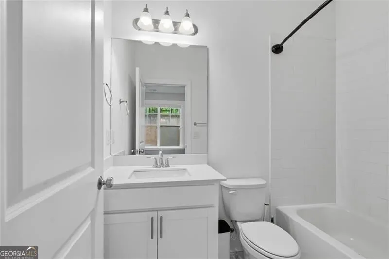 835 Green Sapling TRL Suwanee, GA 30024