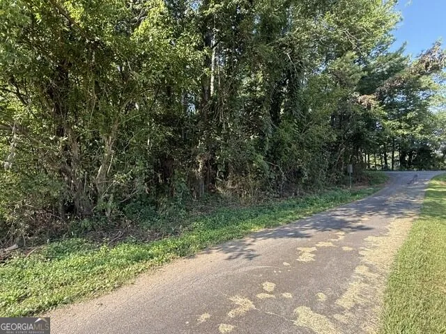 19 Canter LN NE Cartersville, GA 30121