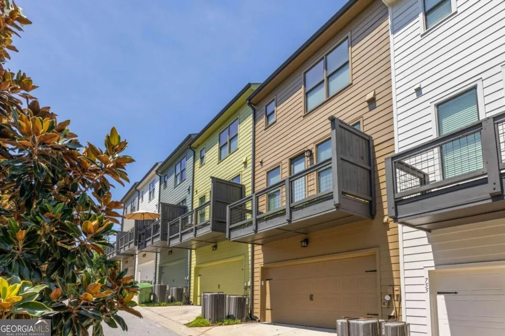 753 SE Hamilton CIR Atlanta, GA 30312