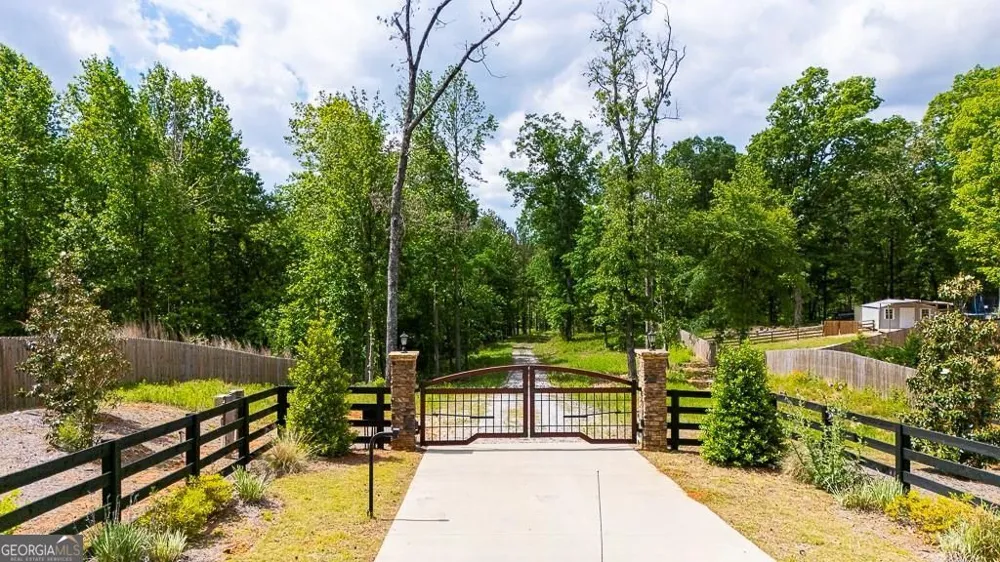 352 Mulberry RD Winder, GA 30680