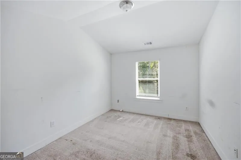 5825 Radford LOOP Fairburn, GA 30213