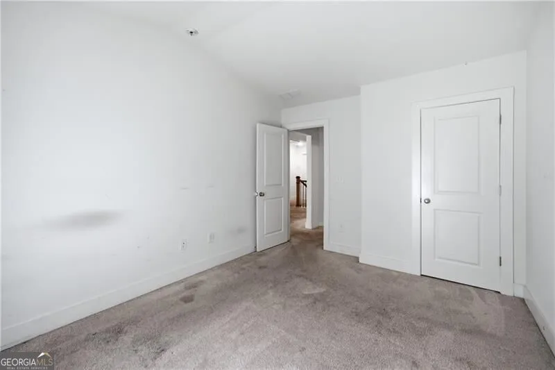 5825 Radford LOOP Fairburn, GA 30213