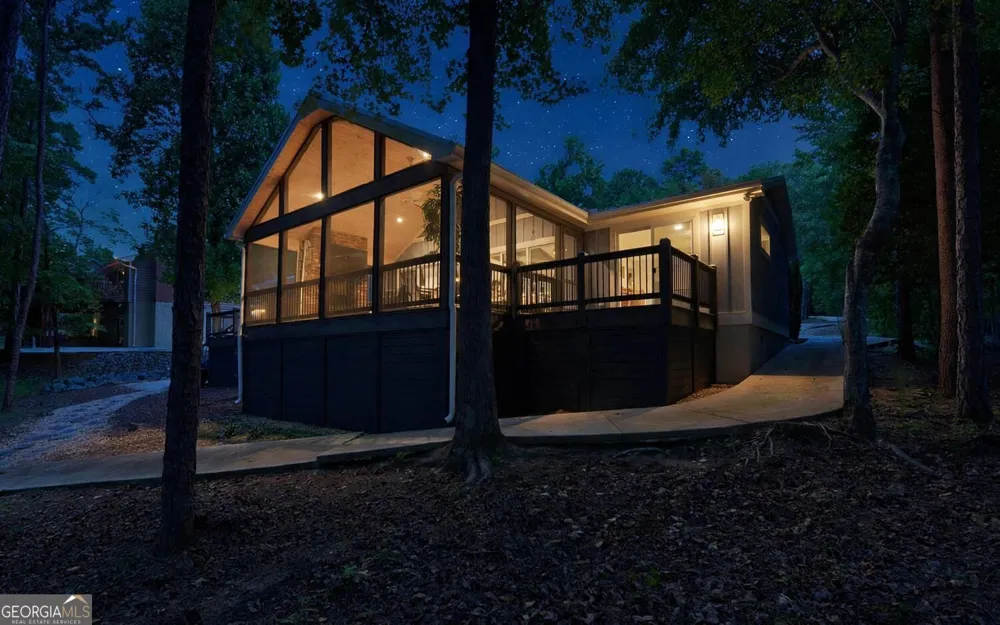 47 Landing CT Hartwell, GA 30643