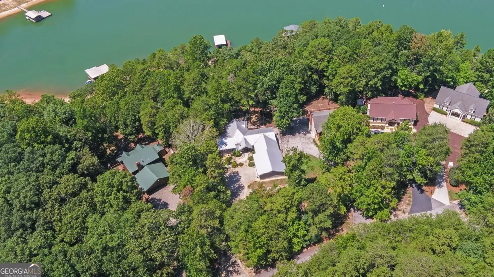 47 Landing CT Hartwell, GA 30643