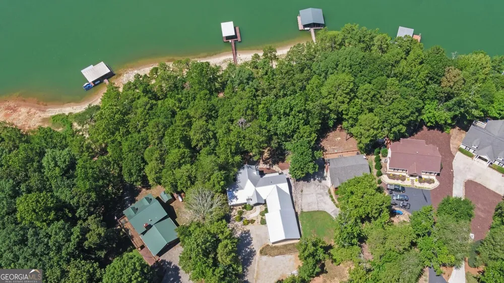 47 Landing CT Hartwell, GA 30643