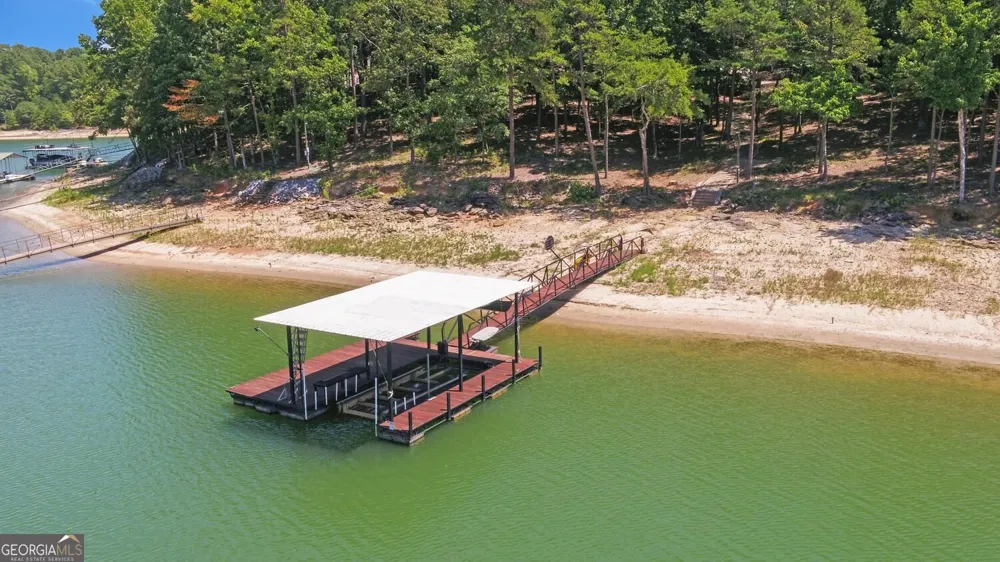 47 Landing CT Hartwell, GA 30643