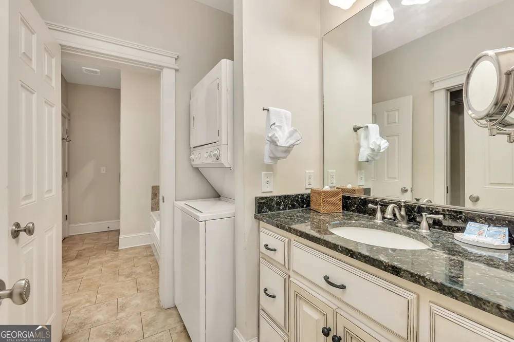 1015 Beachview DR St. Simons, GA 31522