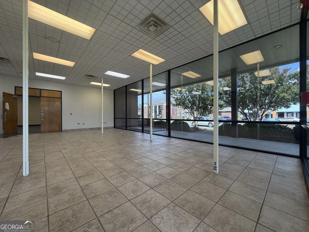 305 S Main ST Statesboro, GA 30458
