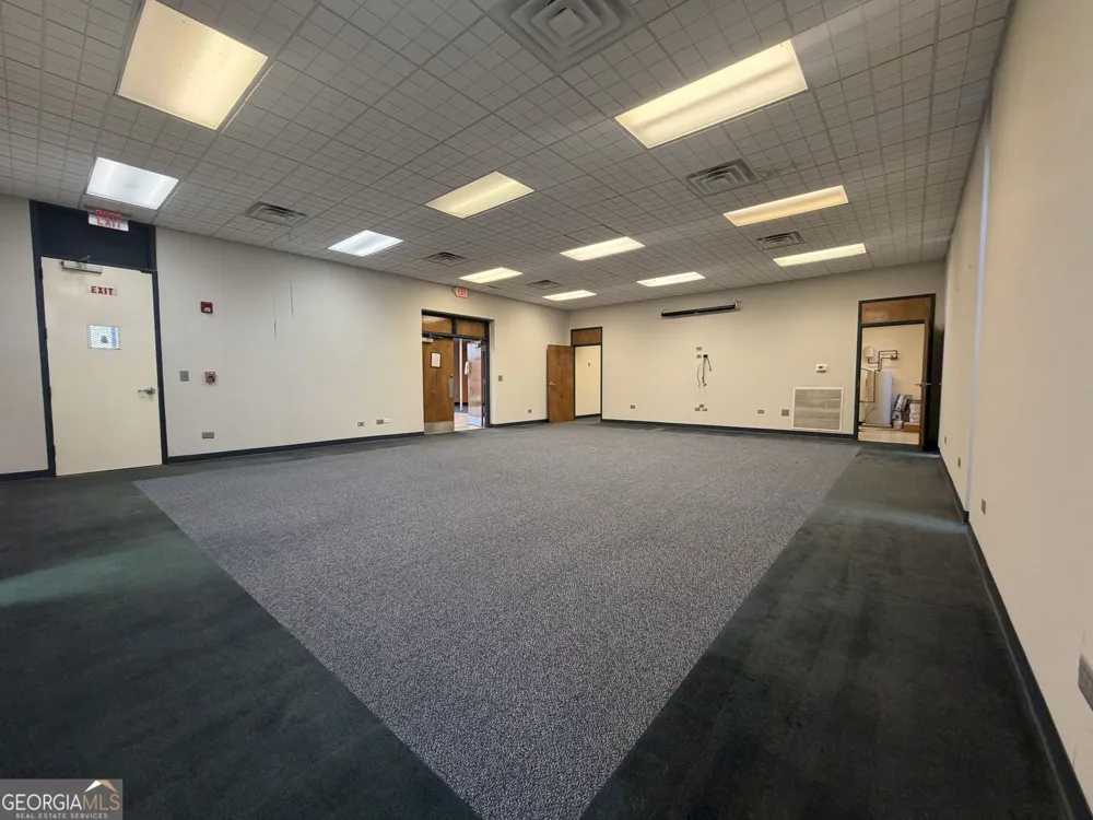 305 S Main ST Statesboro, GA 30458