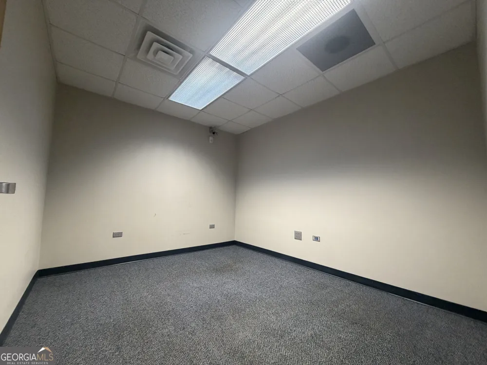 305 S Main ST Statesboro, GA 30458