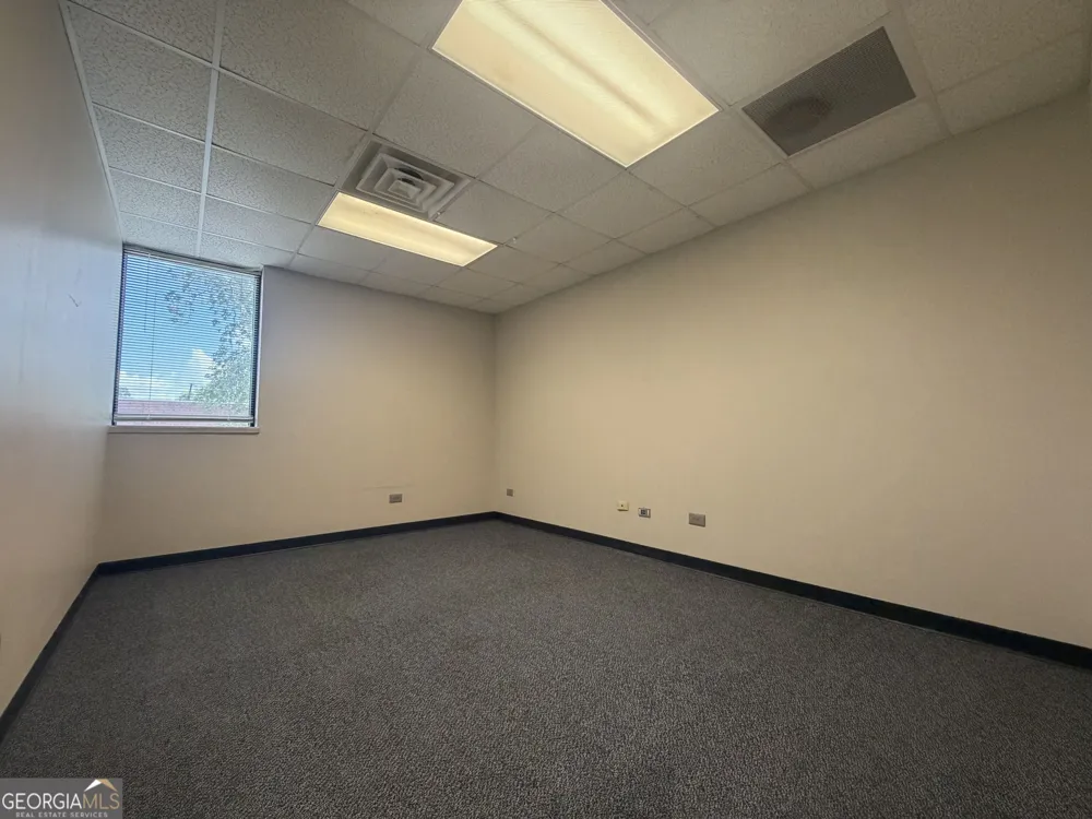 305 S Main ST Statesboro, GA 30458