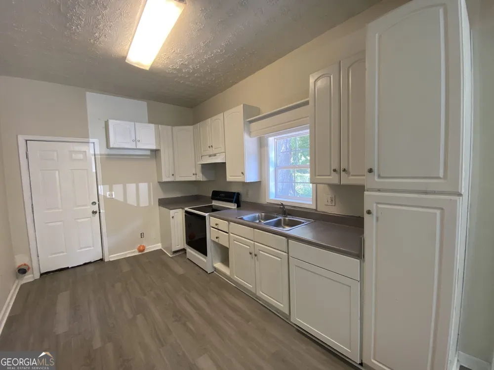 125 Hubbard ST Monroe, GA 30655