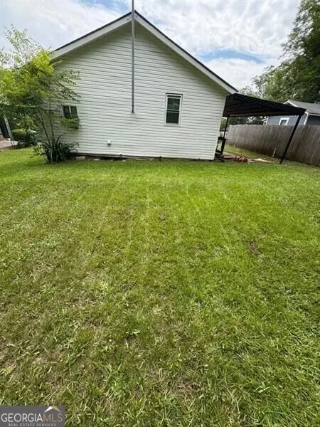1050 N Clarke ST Milledgeville, GA 31061