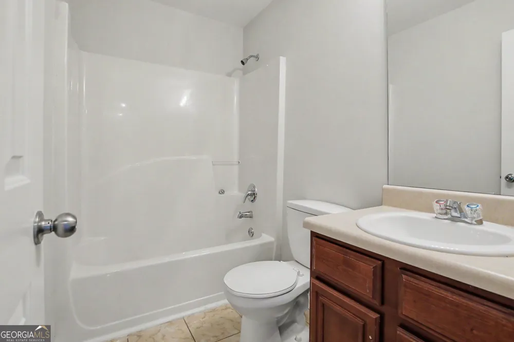 1020 Buckingham TER Fairburn, GA 30213