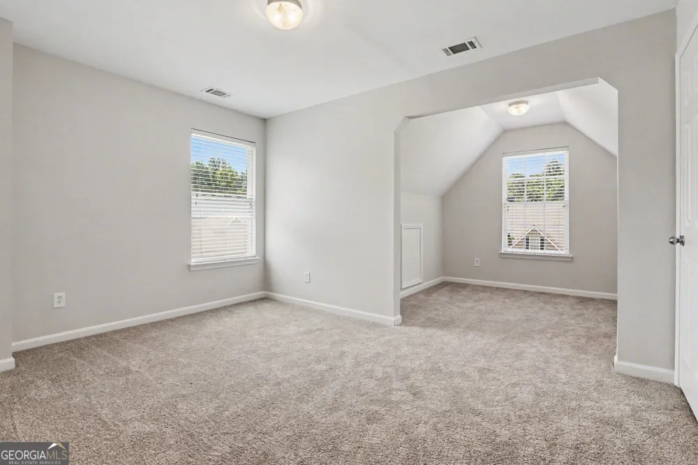 1020 Buckingham TER Fairburn, GA 30213